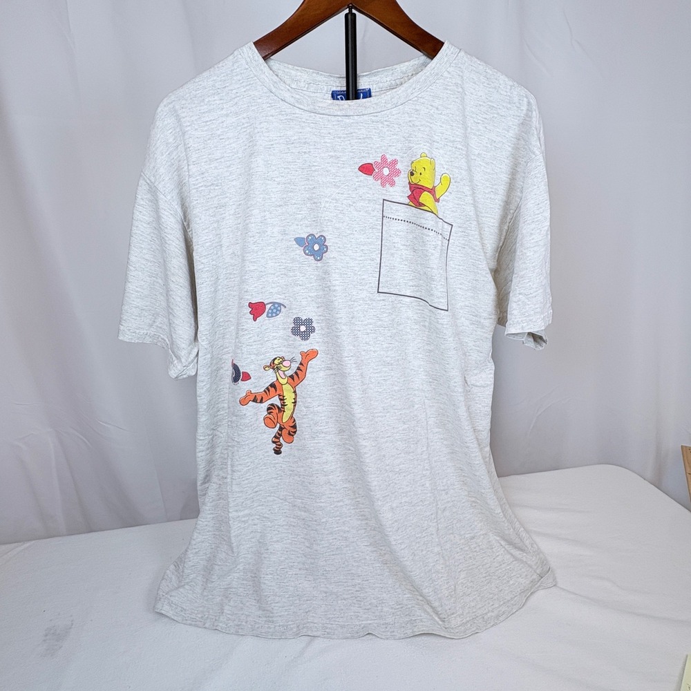 Vintage Disney Winnie the Pooh Tigger Grey Pocket Graphic Tee sz L Jerry Leigh